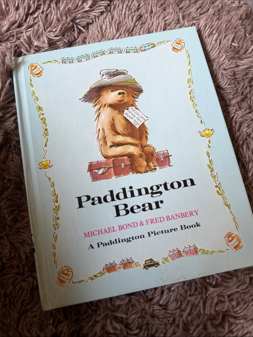 Vintage Paddington Bear 1st American Edition 1973 Michael Bond collectible book